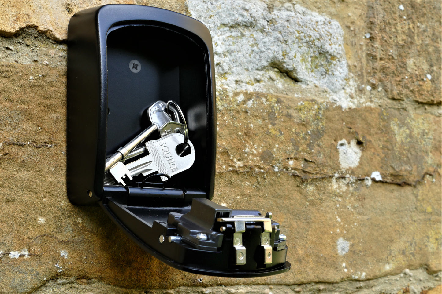 Squire Locks Keykeep 1™ | Key Safe mounted example open